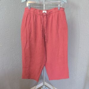 Jessica Simpson Coral Cropped Pants